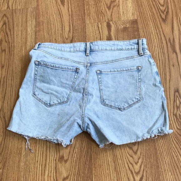 Old navy high rise secret slim shorts size 6 - Picture 5 of 6